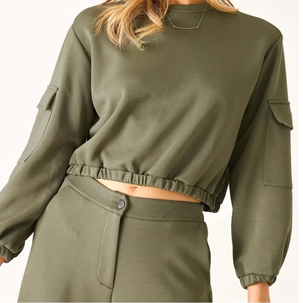 Voyageur by Mersea Olive Women's crewneck
